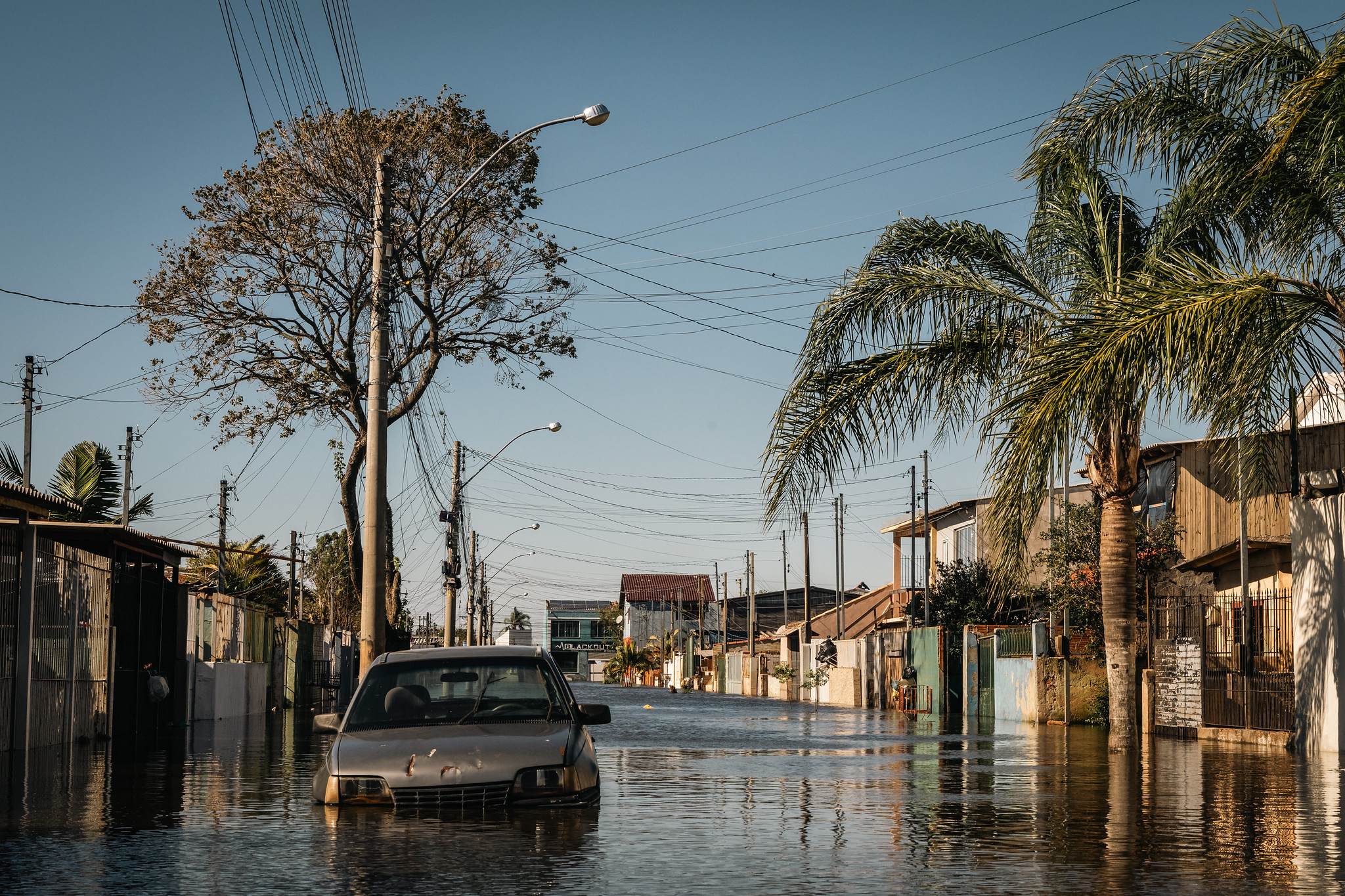 Laura Sito denuncia governo Leite por abandono de moradias provisórias em Eldorado do Sul